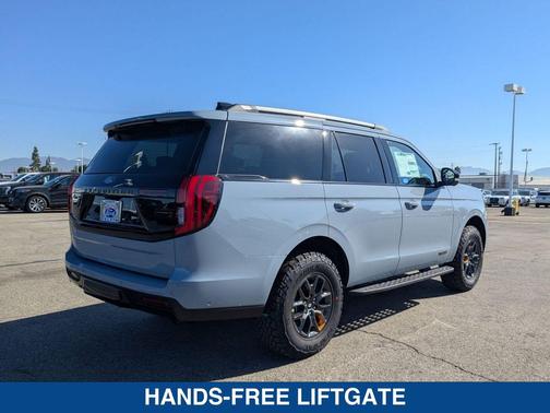 2025 Ford Expedition Tremor