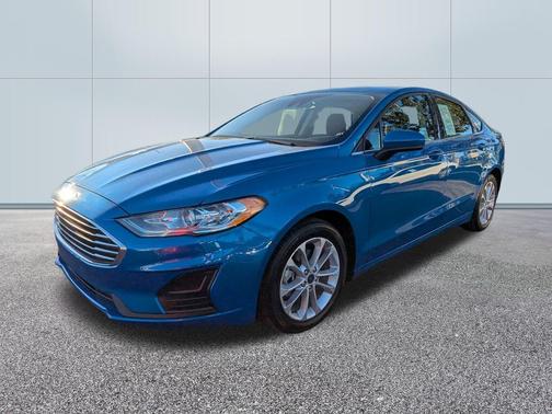 2020 Ford Fusion Hybrid SE