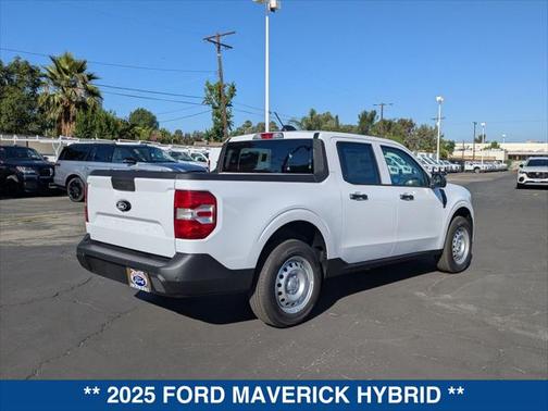 2025 Ford Maverick XL