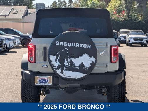 2025 Ford Bronco Base