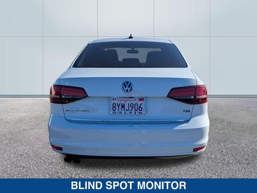 2017 Volkswagen Jetta 1.8T SEL