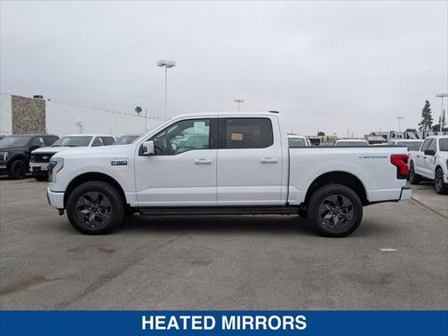2025 Ford F-150 Lightning LARIAT