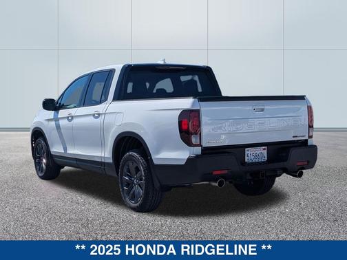 Platinum White Pearl 2025 Honda Ridgeline Sport