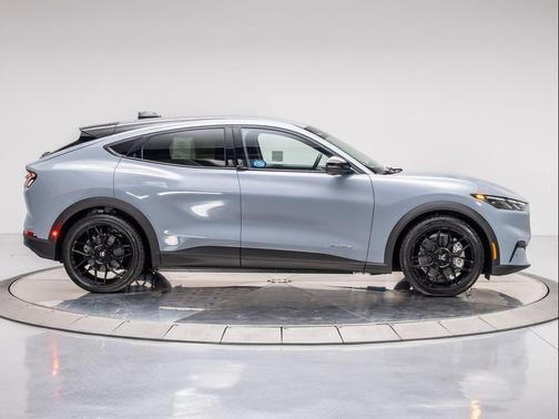 2025 Ford Mustang Mach-E Select