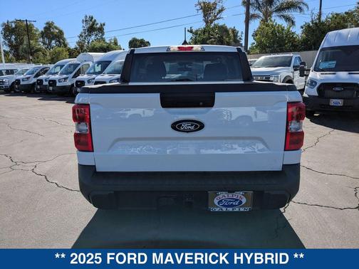 2025 Ford Maverick XL