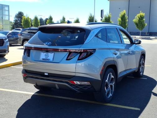 Silver 2024 Hyundai TUCSON Limited