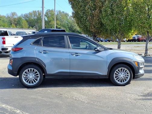 2020 Hyundai KONA SEL