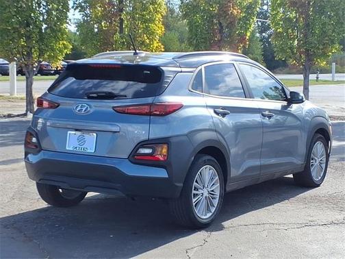 2020 Hyundai KONA SEL