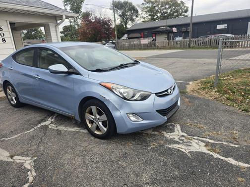 BLUE 2013 Hyundai ELANTRA GLS