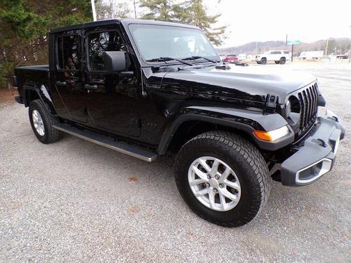 2023 Jeep Gladiator Sport S