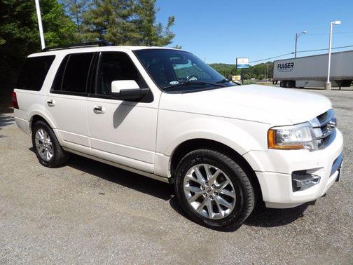 White Platinum Clearcoat Metallic 2017 Ford Expedition Limited
