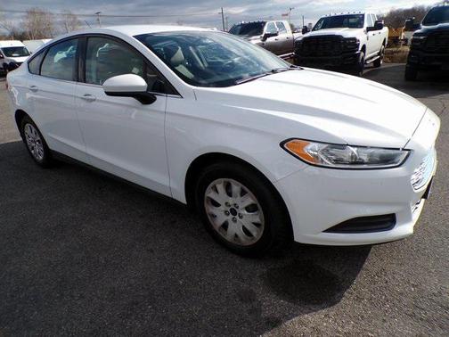 2014 Ford Fusion S