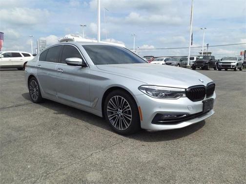 2017 BMW 540 540i