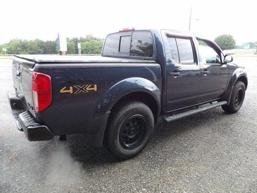 Arctic Blue Metallic 2015 Nissan Frontier SV