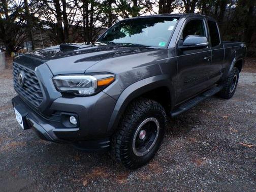 2020 Toyota Tacoma TRD Sport