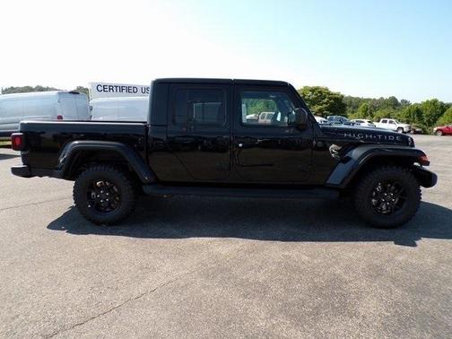 2025 Jeep Gladiator High Tide