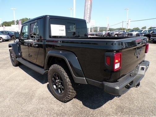 2025 Jeep Gladiator High Tide