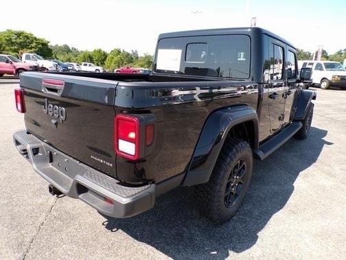 2025 Jeep Gladiator High Tide