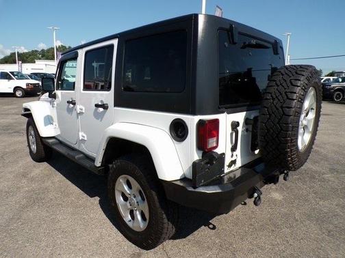 2013 Jeep Wrangler Unlimited Sahara