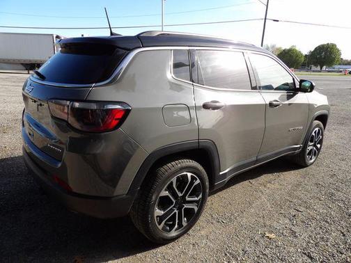 Sting-Gray Clearcoat 2022 Jeep Compass Limited