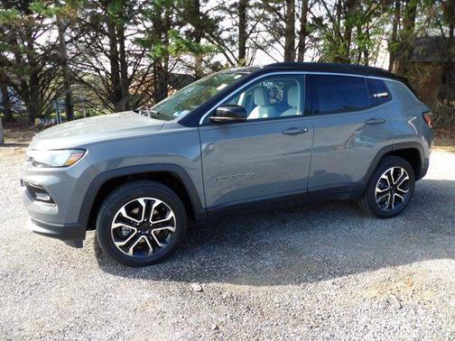 Sting-Gray Clearcoat 2022 Jeep Compass Limited