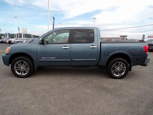 2012 Nissan Titan SL