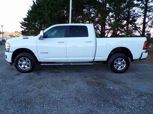 2024 RAM 2500 Laramie Crew Cab 4x4 6'4' Box