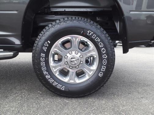 2025 RAM 2500 Big Horn Crew Cab 4x4 6'4' Box