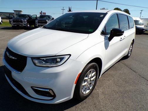 2026 Chrysler Pacifica L