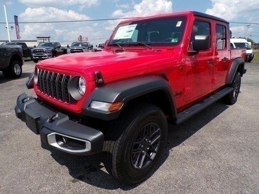 2025 Jeep Gladiator Sport S