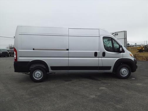 2025 RAM ProMaster 2500 Tradesman