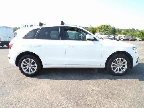 2015 Audi Q5 2.0T Premium Plus