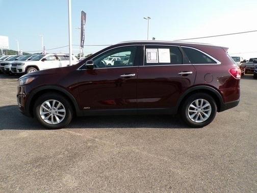 2017 Kia Sorento LX