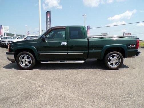 2005 Chevrolet Silverado 1500 LS Extended Cab