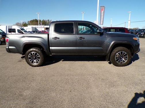 2020 Toyota Tacoma TRD Sport