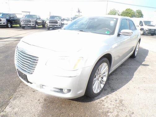 2011 Chrysler 300C Base