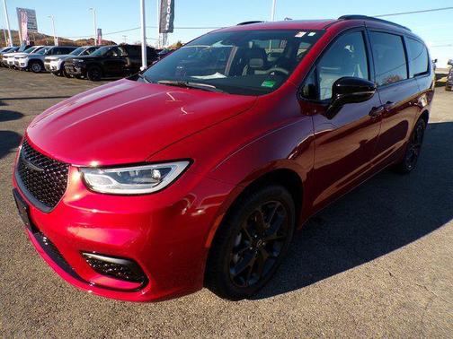 2026 Chrysler Pacifica Limited