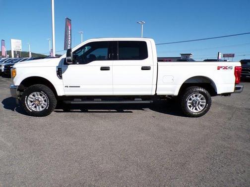 2017 Ford F-250 XLT