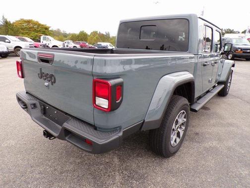 2025 Jeep Gladiator Sport S