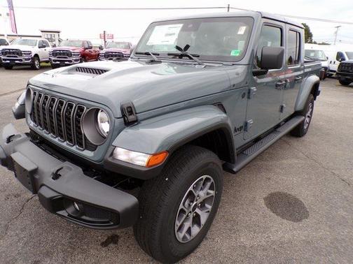 2025 Jeep Gladiator Sport S
