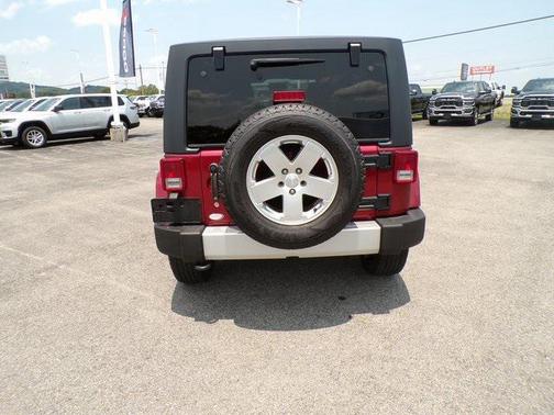 2011 Jeep Wrangler Unlimited Sahara