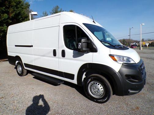 Bright White Clearcoat 2026 RAM ProMaster 3500 High Roof