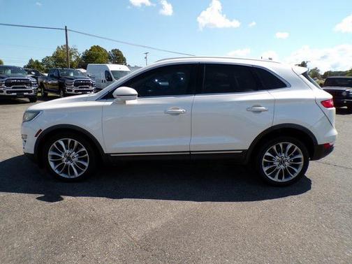 2015 Lincoln MKC Base