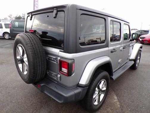 2020 Jeep Wrangler Unlimited Sahara