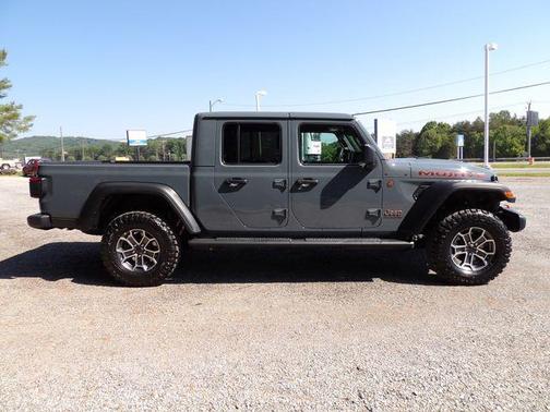 Anvil Clearcoat 2026 Jeep Gladiator Mojave 4x4