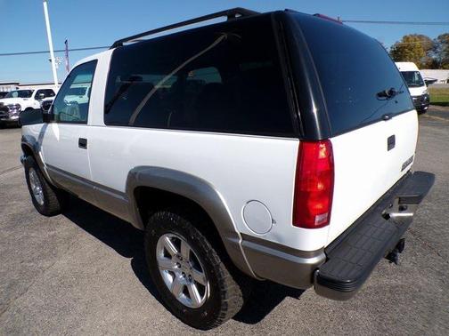 1995 Chevrolet Tahoe Base