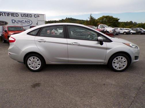 2015 Ford Fiesta S