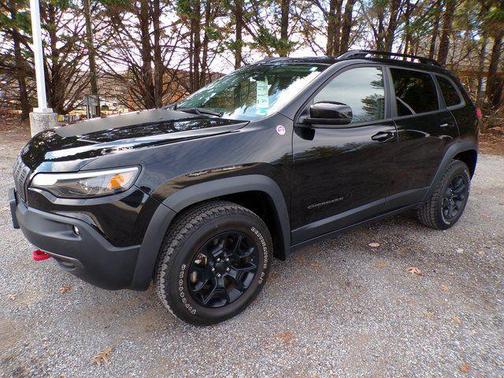 2022 Jeep Cherokee Trailhawk