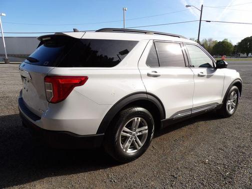 Black Metallic 2021 Ford Explorer XLT