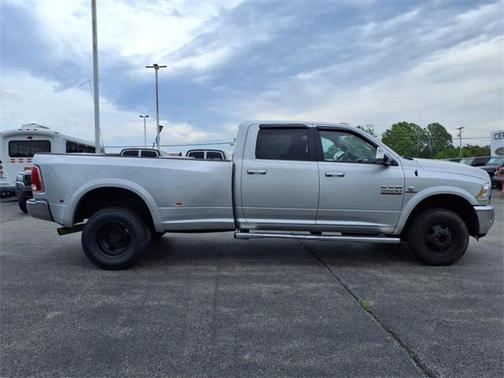 2016 RAM 3500 Laramie